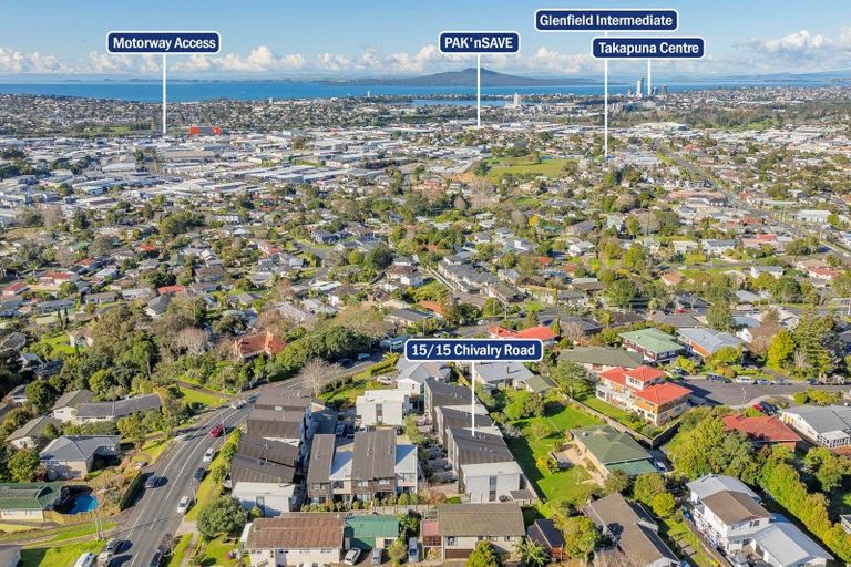 Photo of property in 15/15 Chivalry Road, Glenfield, Auckland, 0629
