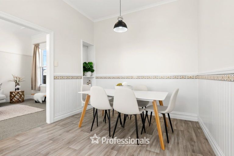 Photo of property in 17 William Street, Petone, Lower Hutt, 5012