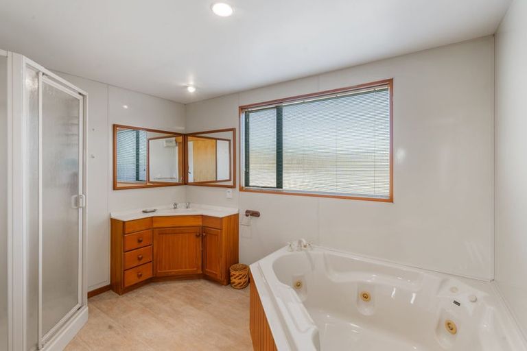 Photo of property in 372 Harewood Road, Bishopdale, Christchurch, 8053