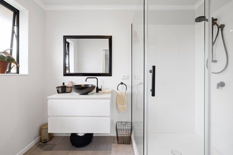 Photo of property in 19 Farnborough Drive, Nawton, Hamilton, 3200