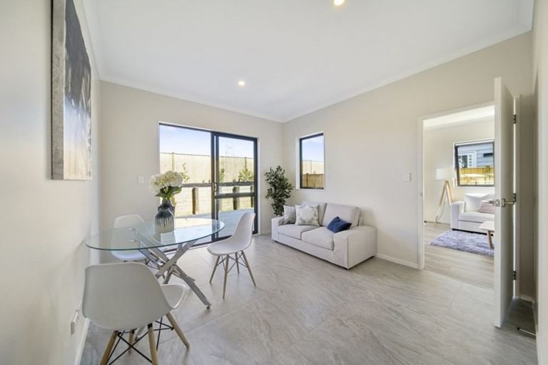 Photo of property in 5 Eastfield Avenue, Flat Bush, Auckland, 2019