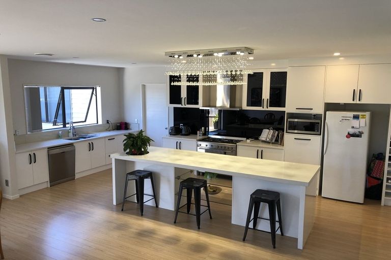 Photo of property in 15 Hughs Way, Flat Bush, Auckland, 2019