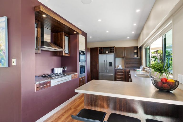 Photo of property in 49a Churchill Road, Murrays Bay, Auckland, 0630