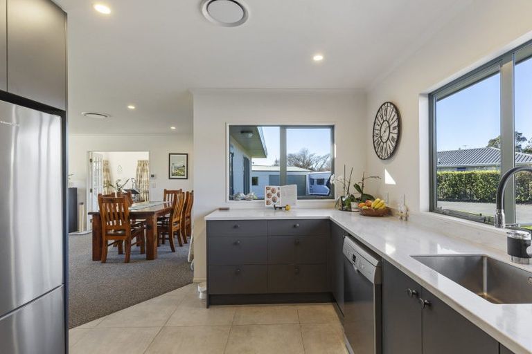 Photo of property in 76a Smart Road, Glen Avon, New Plymouth, 4312