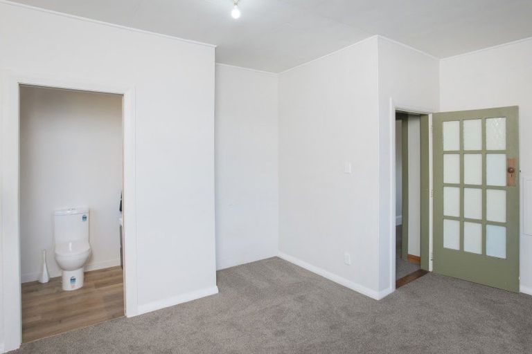 Photo of property in 89 Esplanade, Kaiti, Gisborne, 4010
