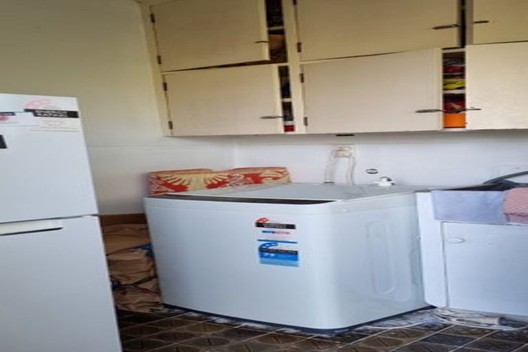 Photo of property in 59 Te Kanawa Crescent, Henderson, Auckland, 0610