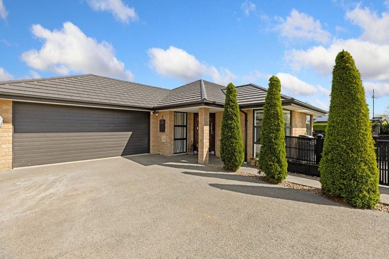 Photo of property in 17 Eyrewell Road, Pegasus, 7612