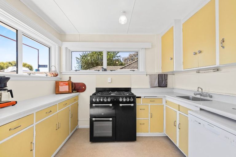 Photo of property in 41 Bass Street, Woolston, Christchurch, 8062