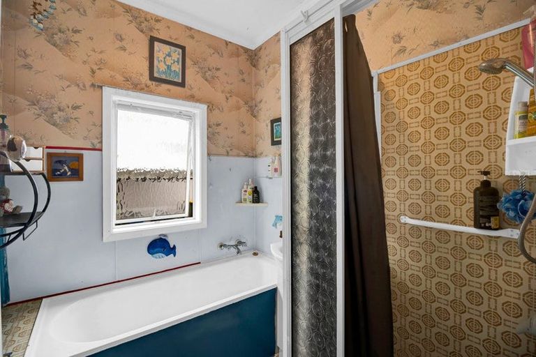 Photo of property in 288 South Road, Hawera, 4610