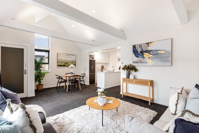 Photo of property in 7b Central Terrace, Alicetown, Lower Hutt, 5010