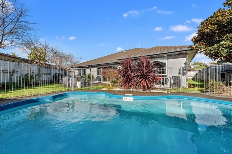 Photo of property in 28 Rhys Avenue, Huntington, Hamilton, 3210