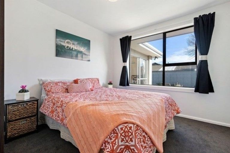 Photo of property in 14 Palmer Street, Rangiora, 7400