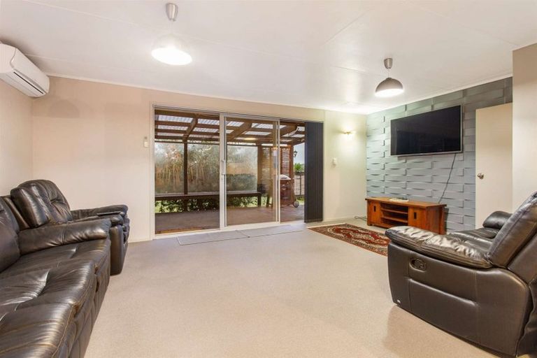 Photo of property in 7 Hindmarsh Street, Henderson, Auckland, 0612