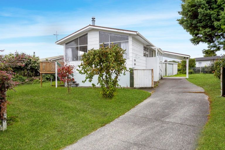 Photo of property in 54 Richmond Avenue, Richmond Heights, Taupo, 3330