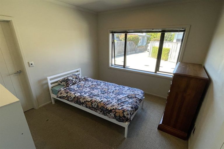 Photo of property in 5a Cornwall Road, Taradale, Napier, 4112