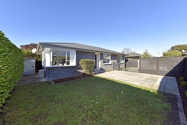 Photo of property in 19 Moreland Avenue, Papanui, Christchurch, 8053