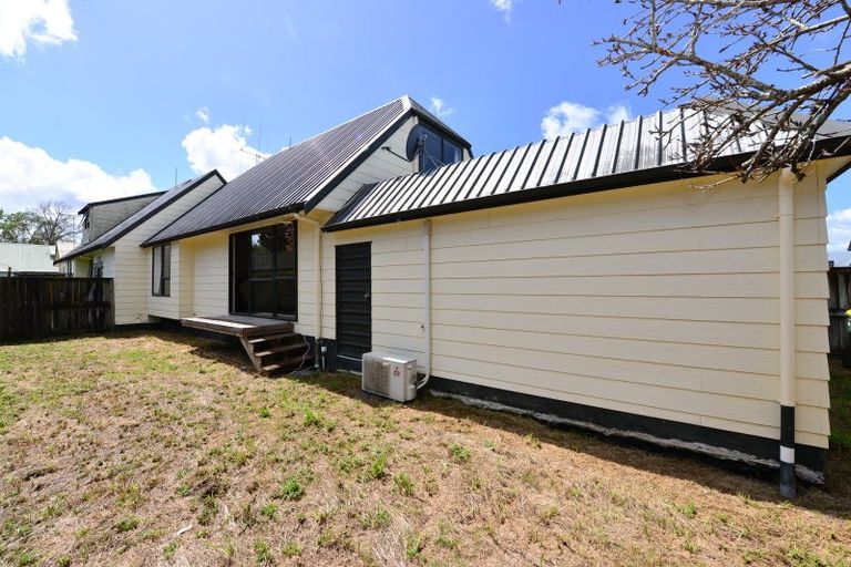 Photo of property in 21b Rimmington Drive, Hamilton Lake, Hamilton, 3204