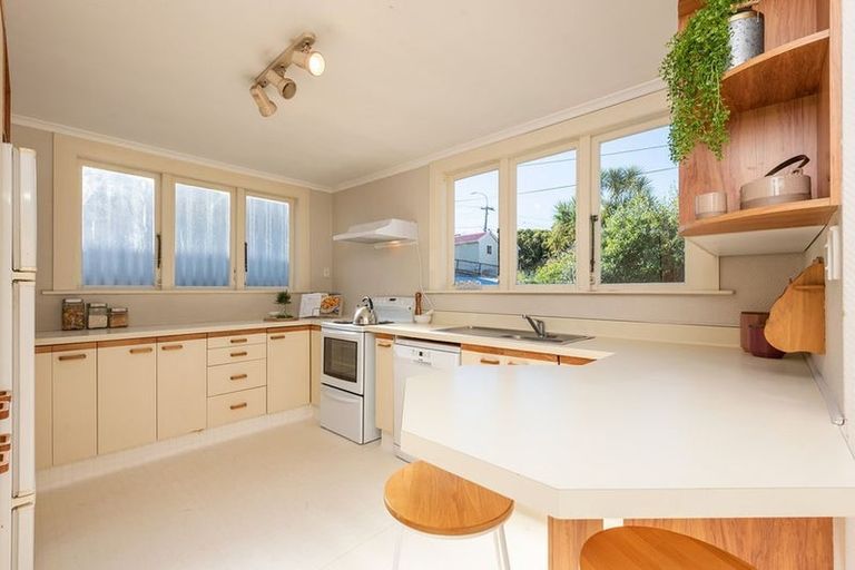 Photo of property in 3 Campbell Street, Karori, Wellington, 6012