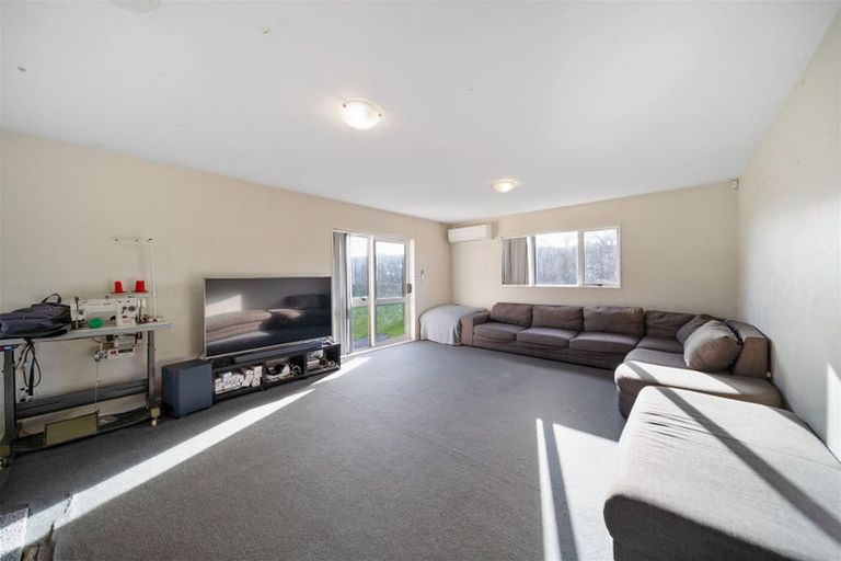 Photo of property in 35 Lachlan Place, Favona, Auckland, 2024