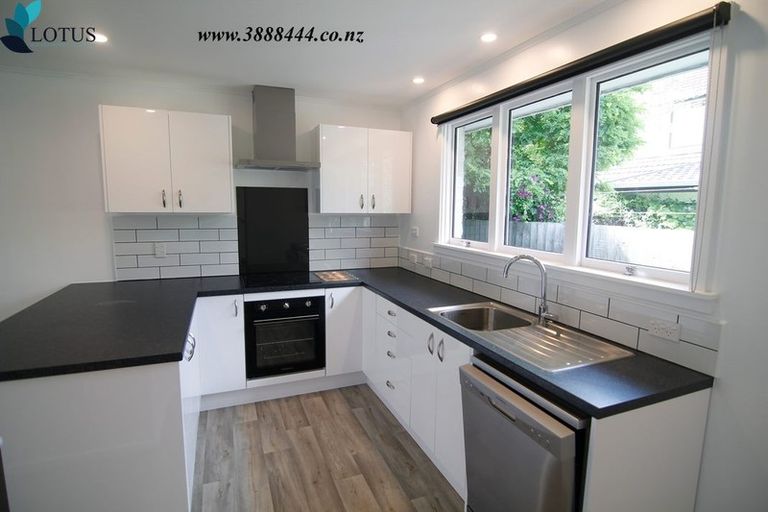 Photo of property in 10a Konini Street, Riccarton, Christchurch, 8041