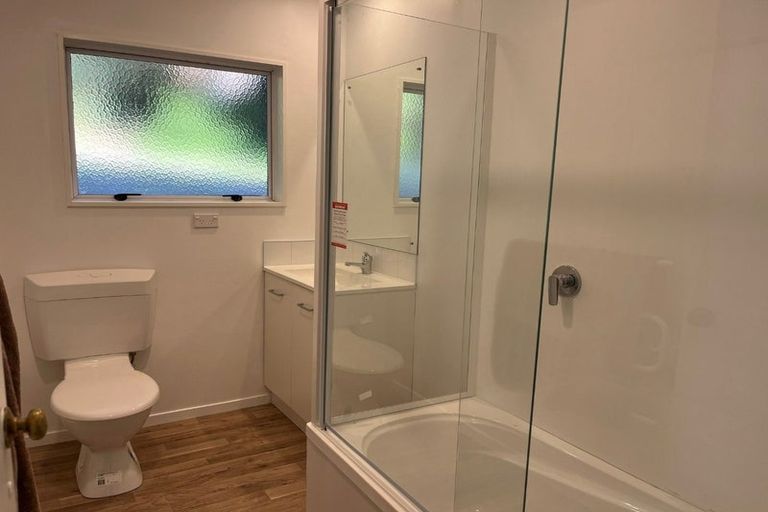 Photo of property in 57 Gatman Street, Birkdale, Auckland, 0626