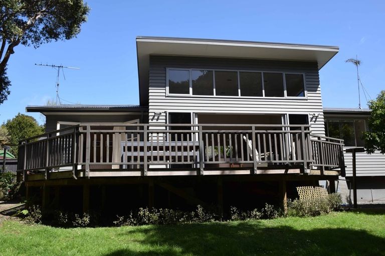 Photo of property in 4 Berne Place, Birkenhead, Auckland, 0626
