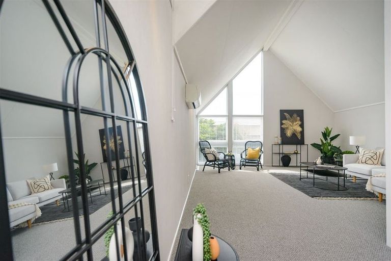 Photo of property in 4b Pirie Street, Palmerston North, 4410