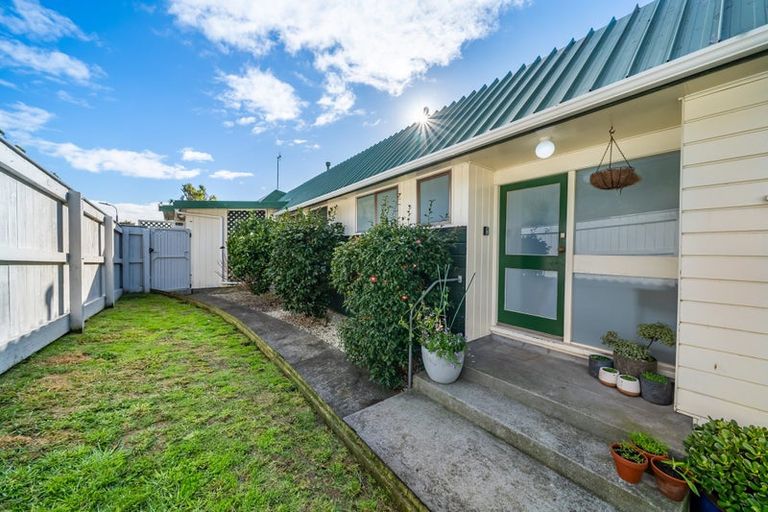 Photo of property in 29 Spinnaker Drive, Whitby, Porirua, 5024