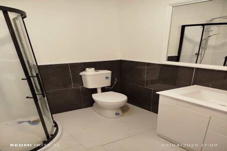 Photo of property in 26a Ludlam Crescent, Woburn, Lower Hutt, 5010