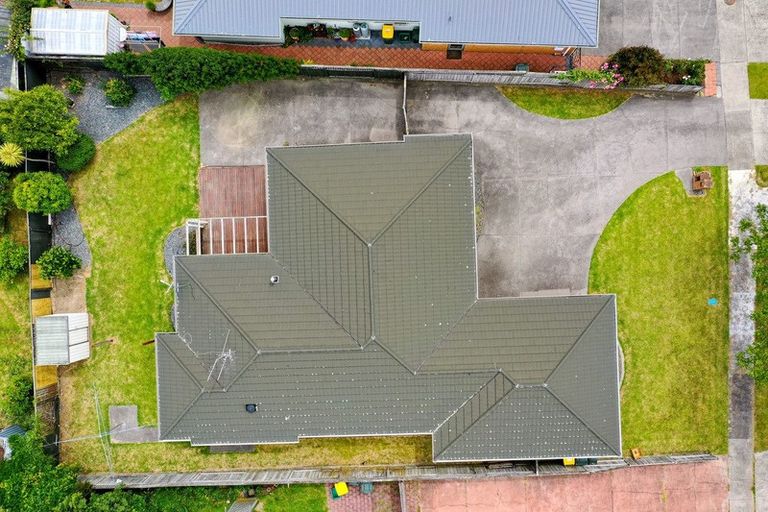 Photo of property in 7 Edgewater Grove, Whakatane, 3120