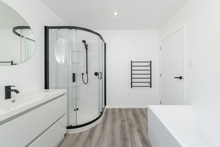 Photo of property in 14 Oldfield Lane, Marton, 4710