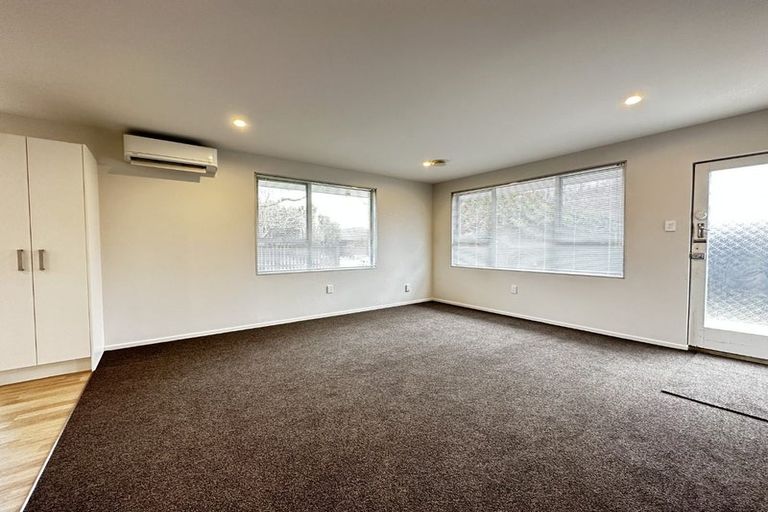 Photo of property in 1/4 Grove Road, Addington, Christchurch, 8024