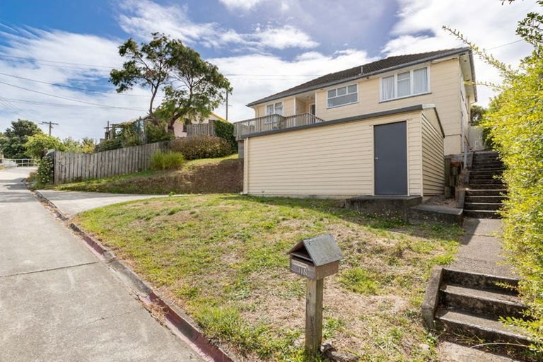 Photo of property in 115 Te Pene Avenue, Titahi Bay, Porirua, 5022