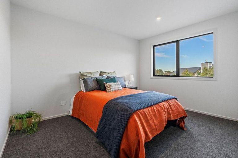 Photo of property in 22 Macleod Avenue, Halfway Bush, Dunedin, 9010