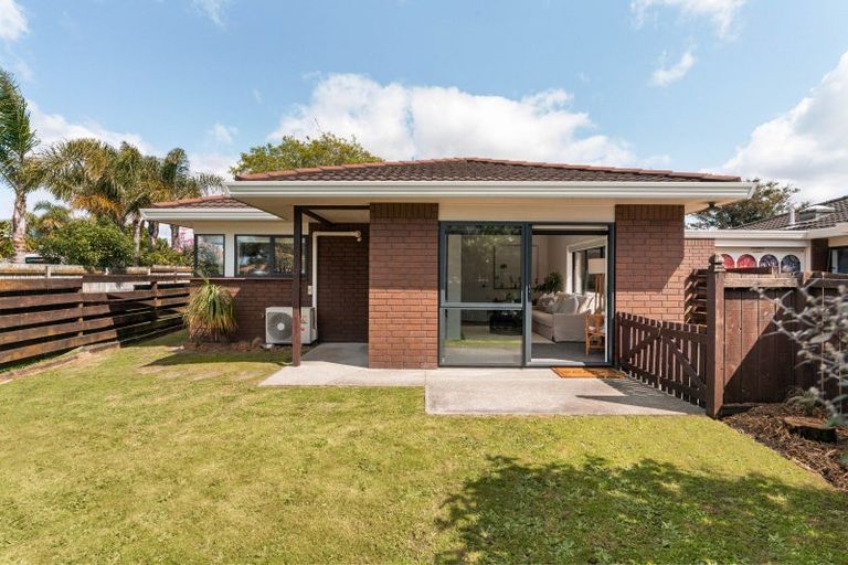 Photo of property in 4b Ngarimu Place, Mount Maunganui, 3116