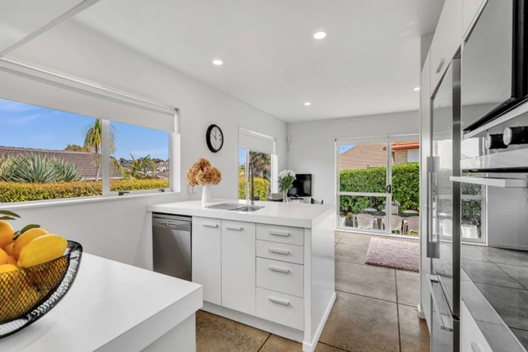 Photo of property in 21 Hendrika Court, Hobsonville, Auckland, 0618