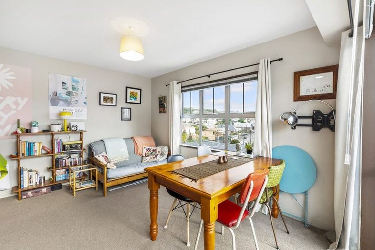 Photo of property in 8j Finlay Terrace, Mount Cook, Wellington, 6021