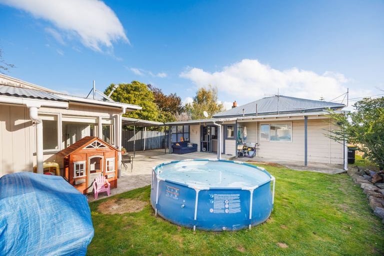 Photo of property in 1 Lytton Street, Feilding, 4702