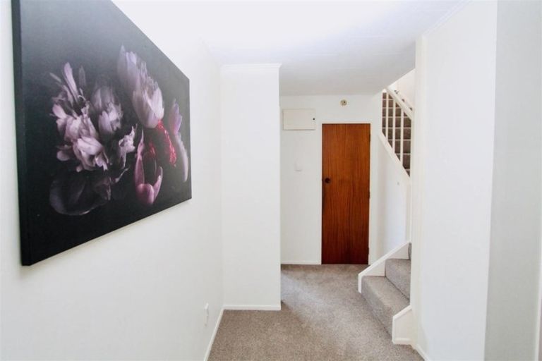Photo of property in 15b Peace Street, Fenton Park, Rotorua, 3010