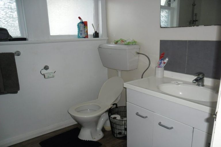 Photo of property in 52 Lipscombe Crescent, Havelock North, 4130