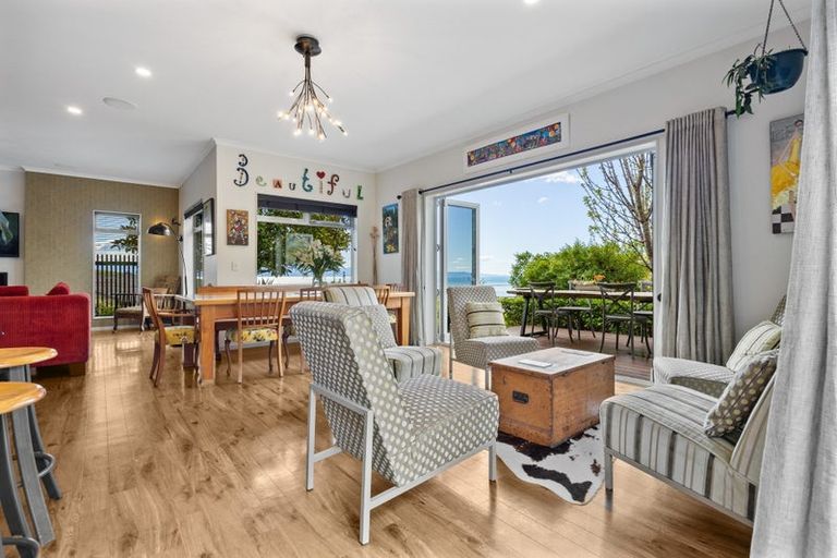 Photo of property in 19 Springlea Heights, Atawhai, Nelson, 7010