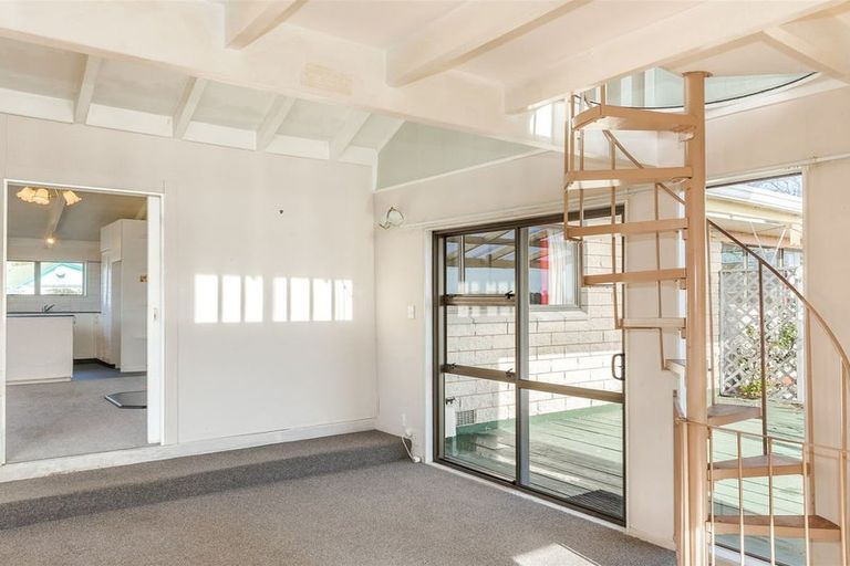 Photo of property in 111 Brougham Street, Westport, 7825