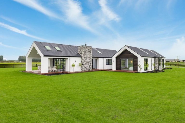 Photo of property in 282 Curraghs Road, Rolleston, Christchurch, 7676