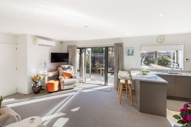 Photo of property in 26a Sawyers Arms Road, Northcote, Christchurch, 8052