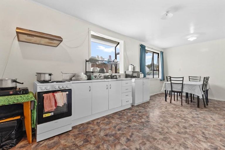 Photo of property in 4 Grebe Street, Manurewa, Auckland, 2102