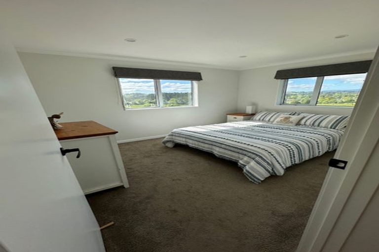 Photo of property in 7 Cottle Road, Taupaki, Henderson, 0782