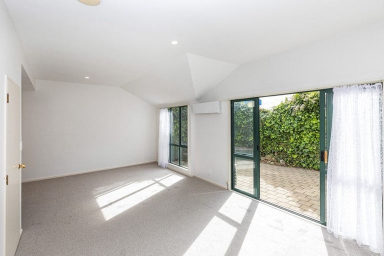 Photo of property in 4/238 Stanmore Road, Richmond, Christchurch, 8013