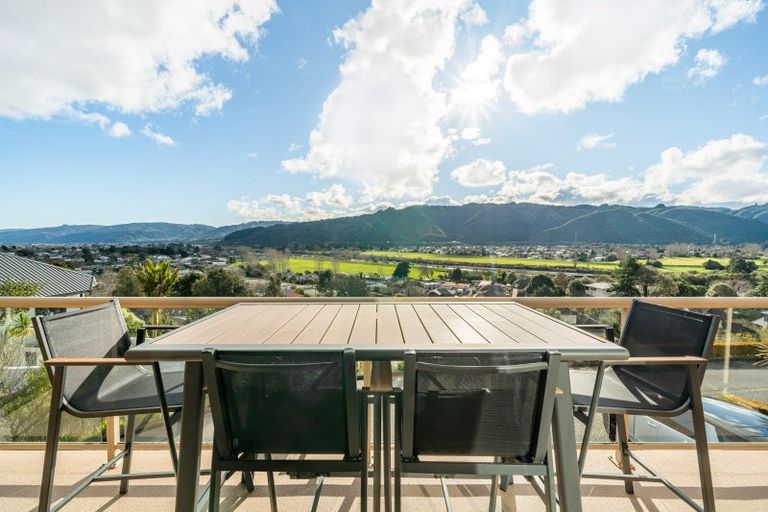Photo of property in 9a Mccarthy Grove, Clouston Park, Upper Hutt, 5018