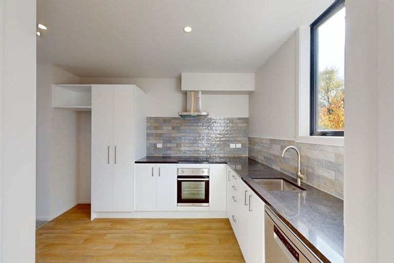 Photo of property in 24/10 Utauta Street, Waikanae, 5036