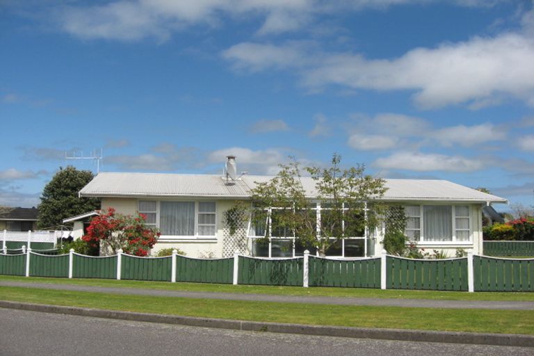 Photo of property in 148 Peel Street, Westport, 7825